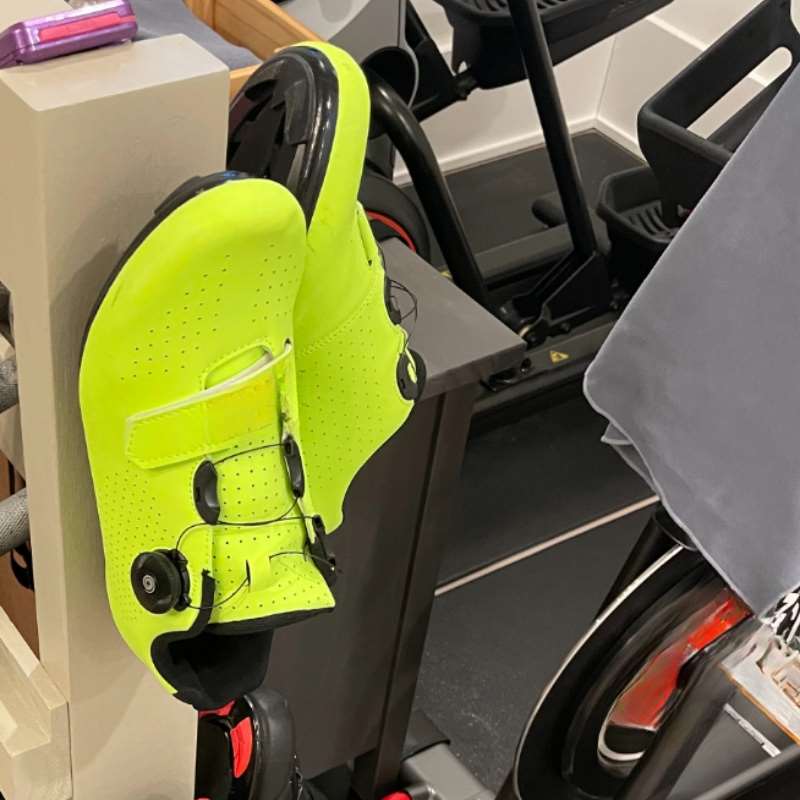 Soporte de pared para almacena - Cycling Gear Wall Hanger reseña y precio